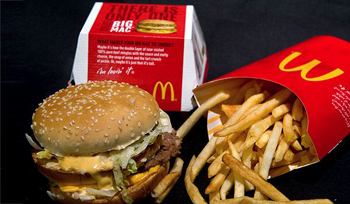McDonald’s has over 35,000 units across the world. mcdonald's franchise