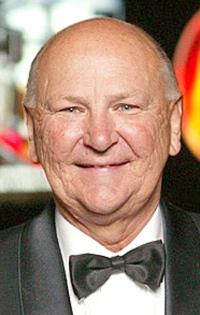 Wayne Huizenga Wayne Huizenga, founder of AutoNation